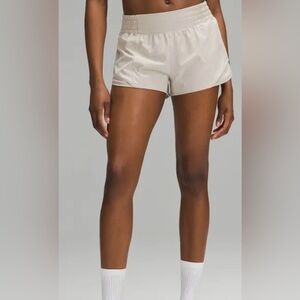 lululemon white hotty hots lined high rise -size 12